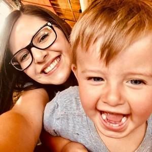 Meet your Posher, Ashlee